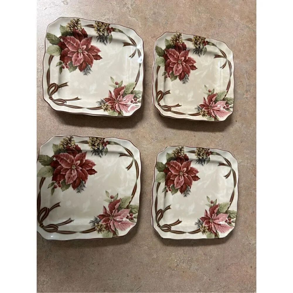 222 fifth Yuletide Celebration fine China dessert plates